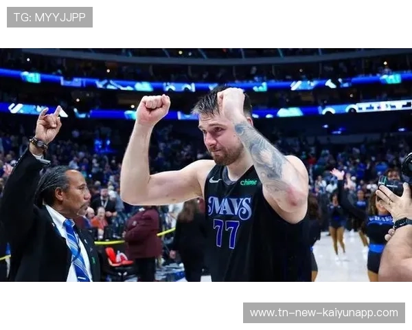 独行侠新援表现亮眼，东契奇终于找到帮手，独行侠当家球星东契奇